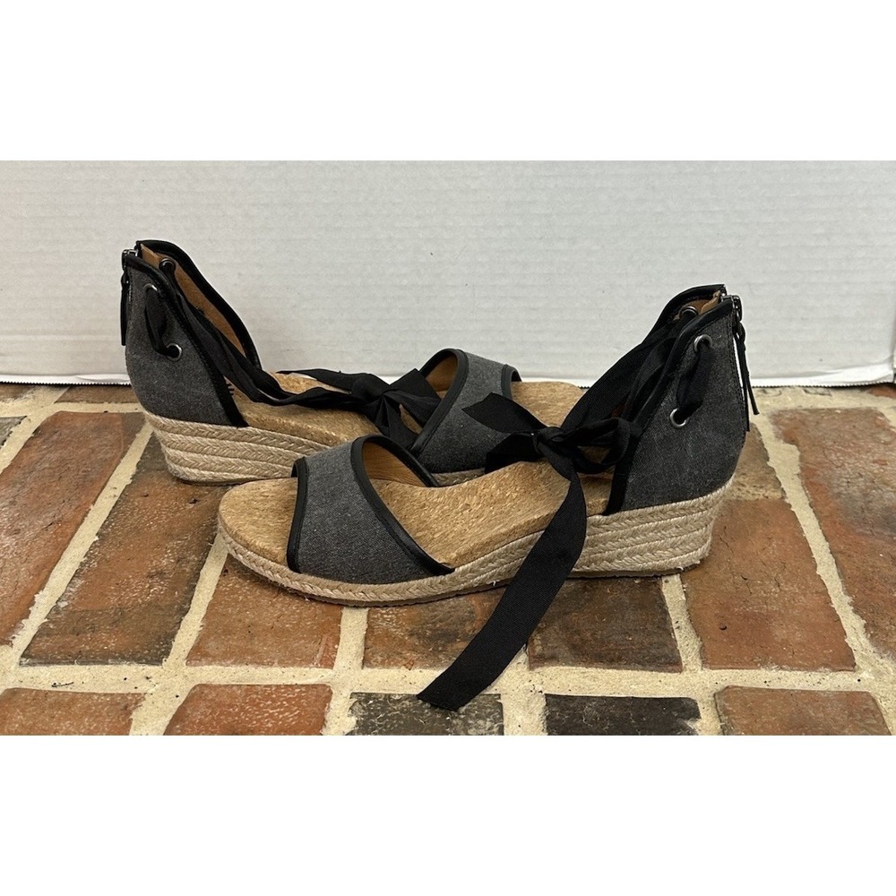 UGG Gray and Black Sandals Canvas Lace Up Ankle Ribbon Tie Espadrille Women 8.5